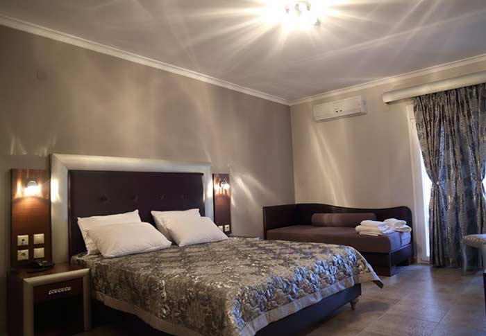 Οικογενειακή Σουίτα (Family Room Suite)